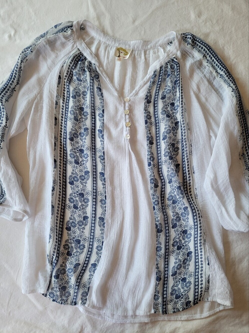 fig and flower White Tunic with Blue Floral Stripe Details